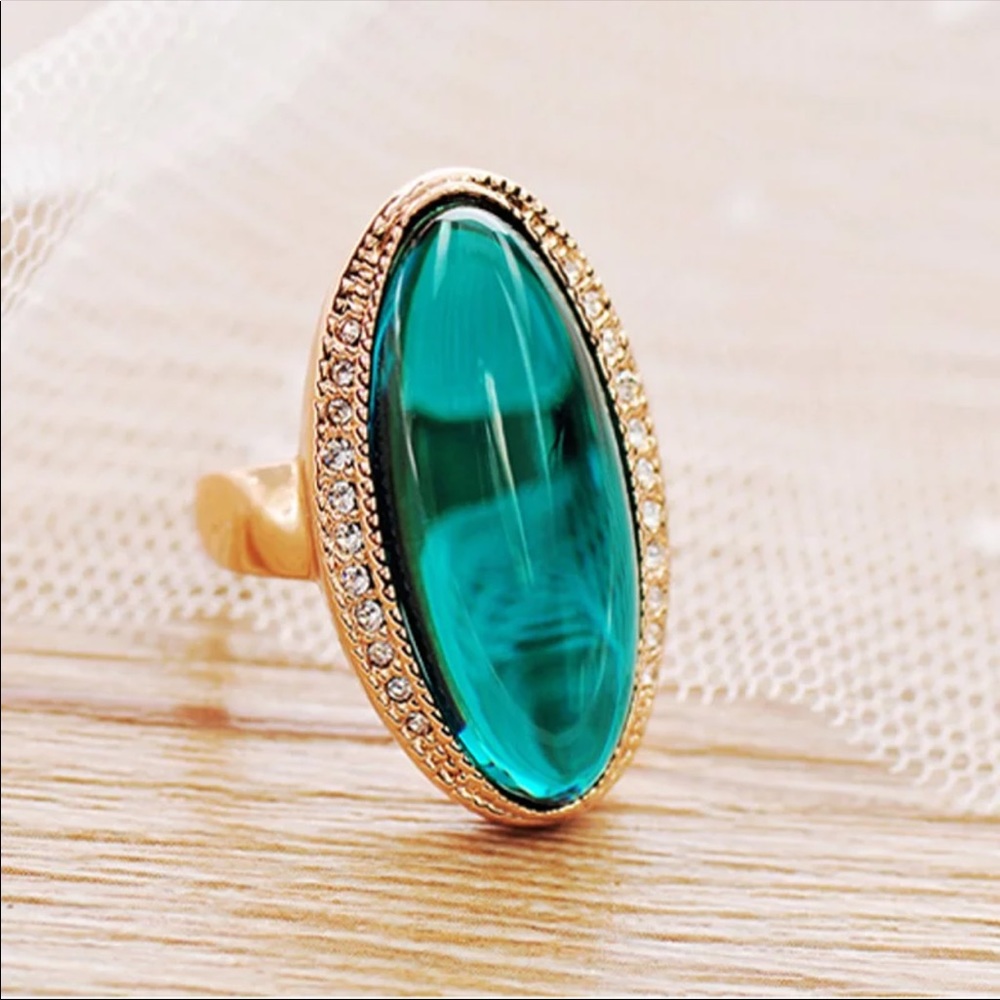 18k rose gold green Austrian gemstone ring women’s - Picture 3 of 7